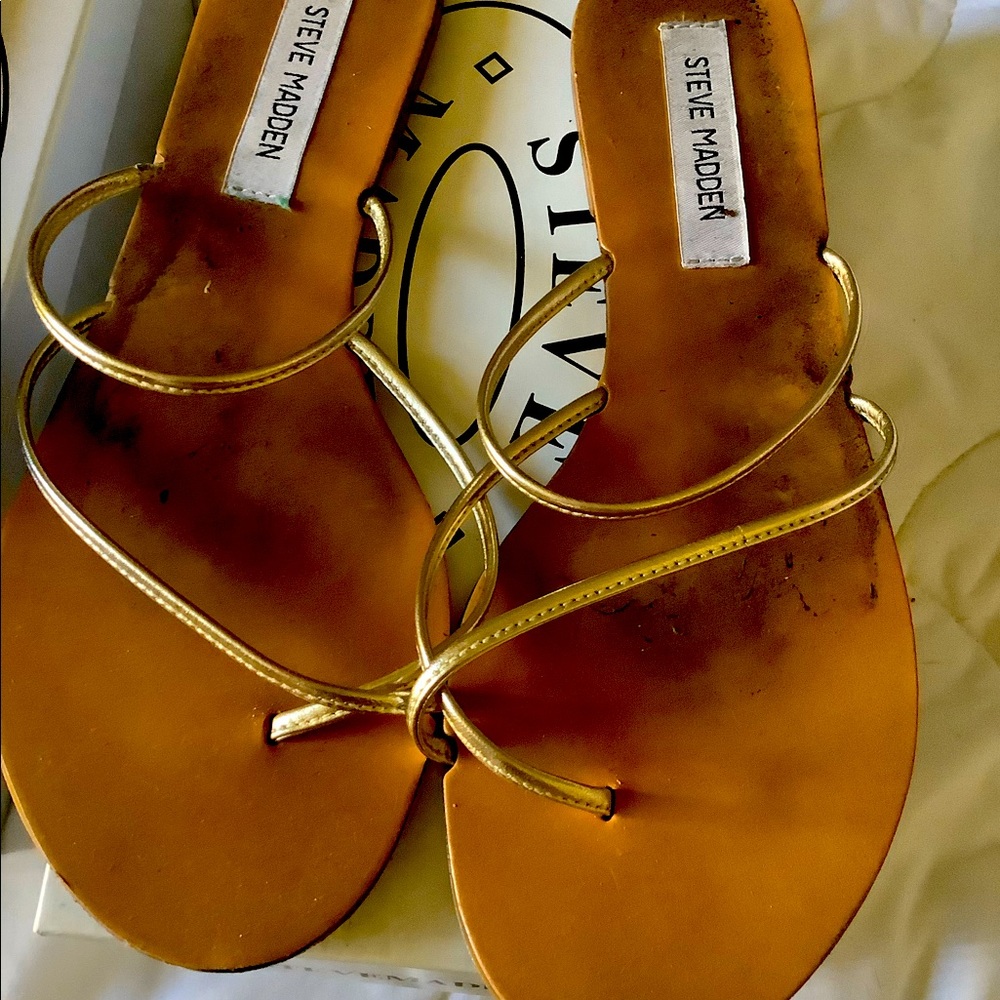 Wise gold leather skinny strap sandals